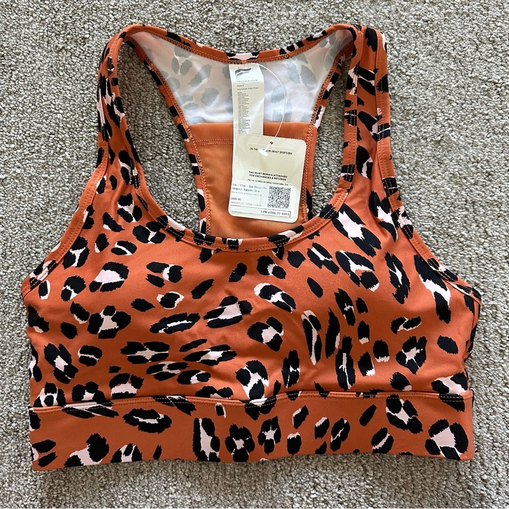Fabletics On-The-Go Medium Impact Sports‎ Bra Burnt Ochre Wavy Leo Small